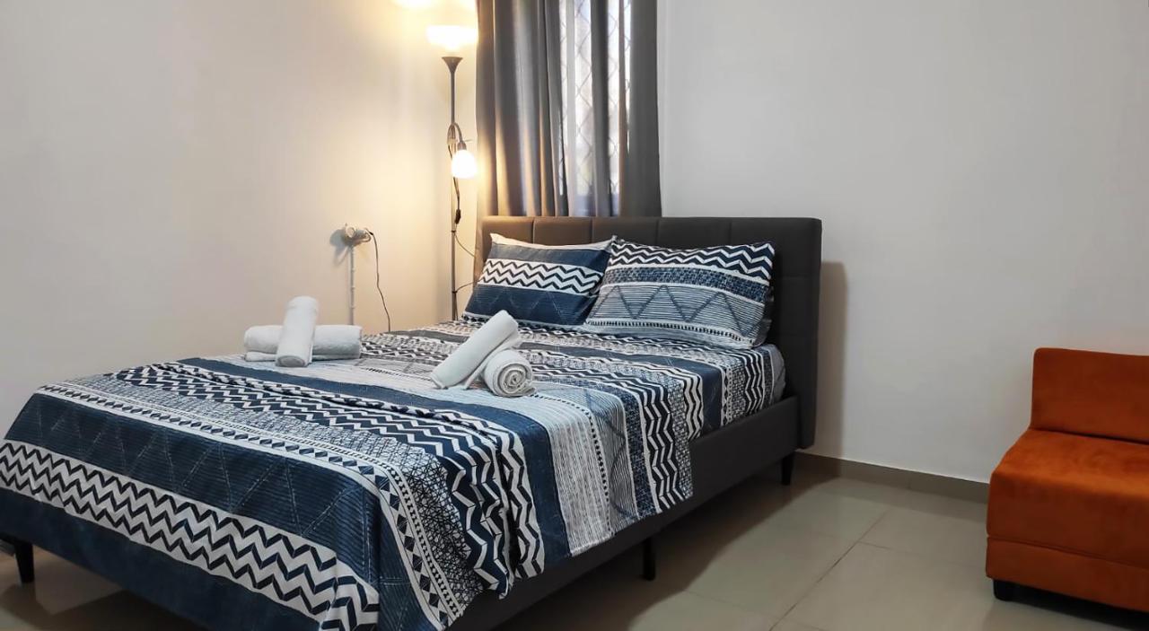 Guest House "Villa Klara Eilat" Heated Pool And Sauna All Year Round Extérieur photo